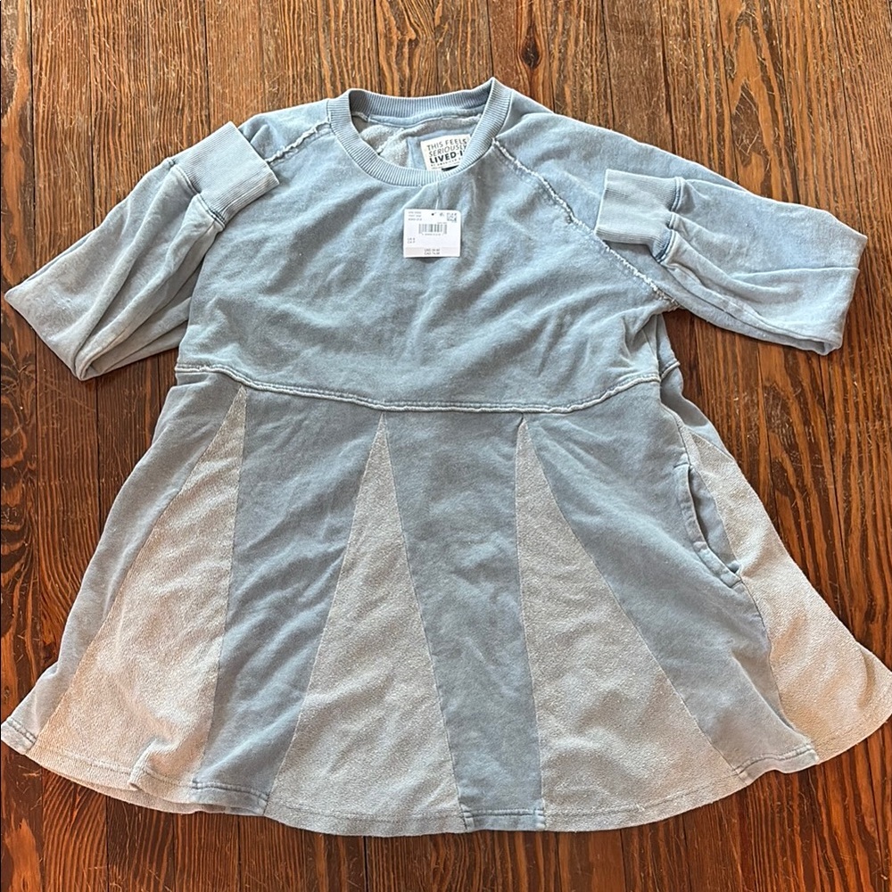 NWT- American Eagle Sweatshirt Dress- Size S